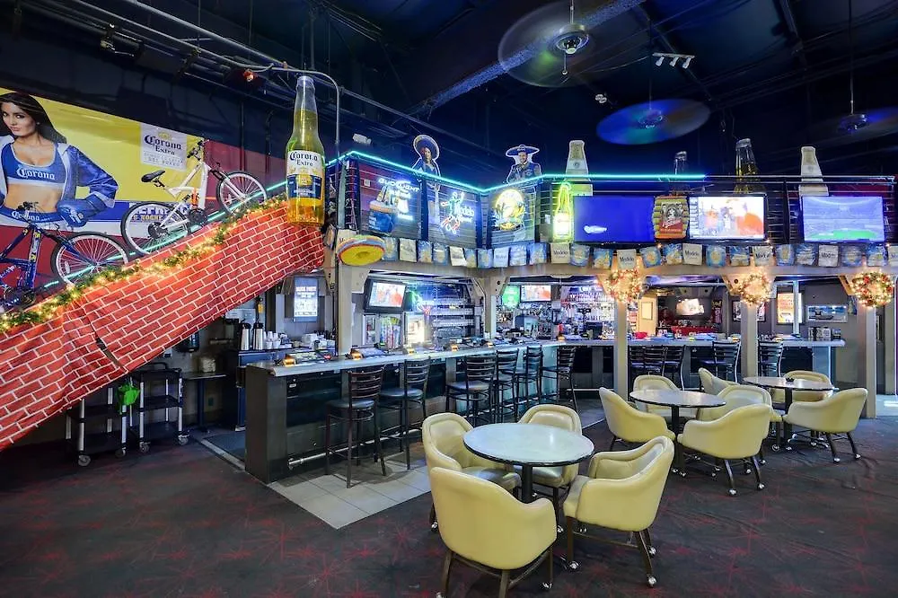 Lucky Club Casino & Hotel Las Vegas 2*,